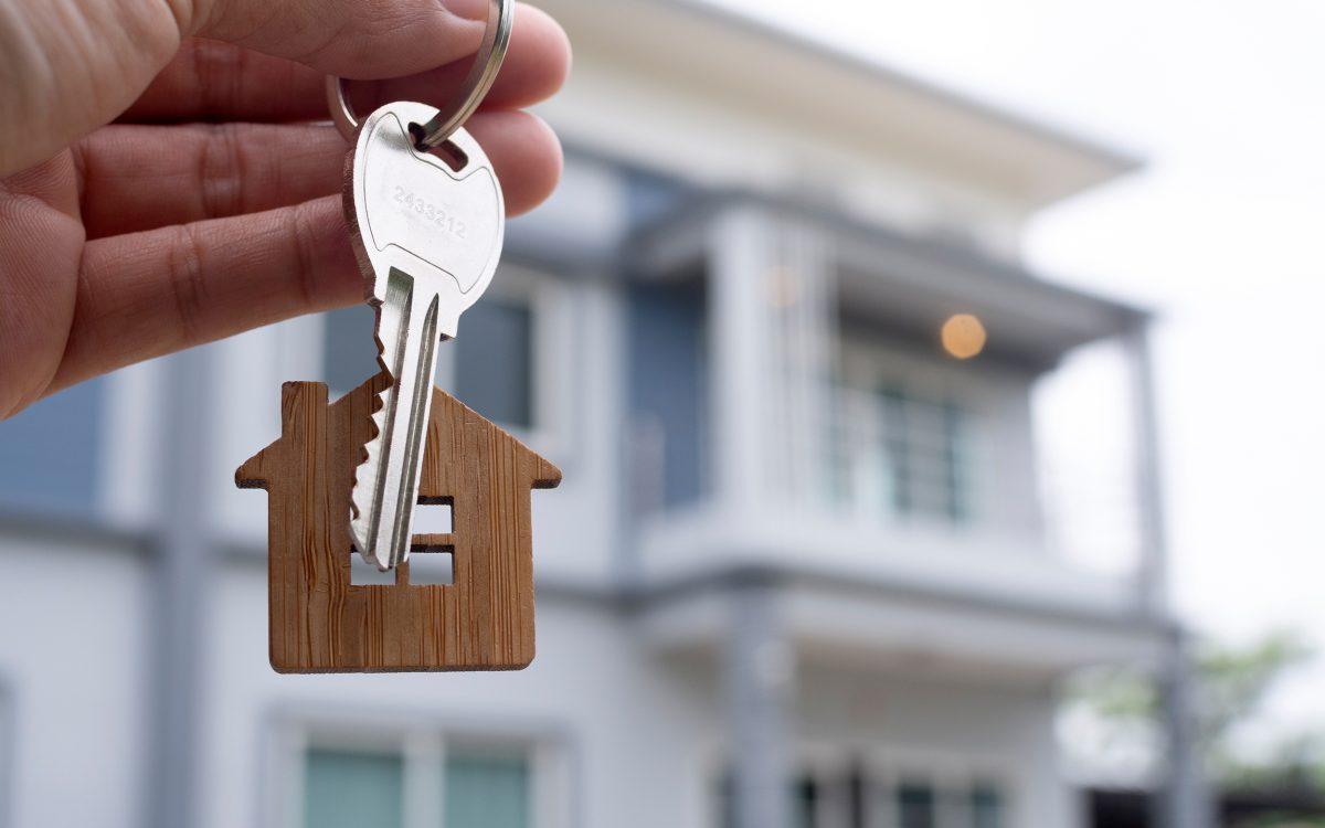 ¿Comprar o alquilar una casa? Ventajas e inconvenientes